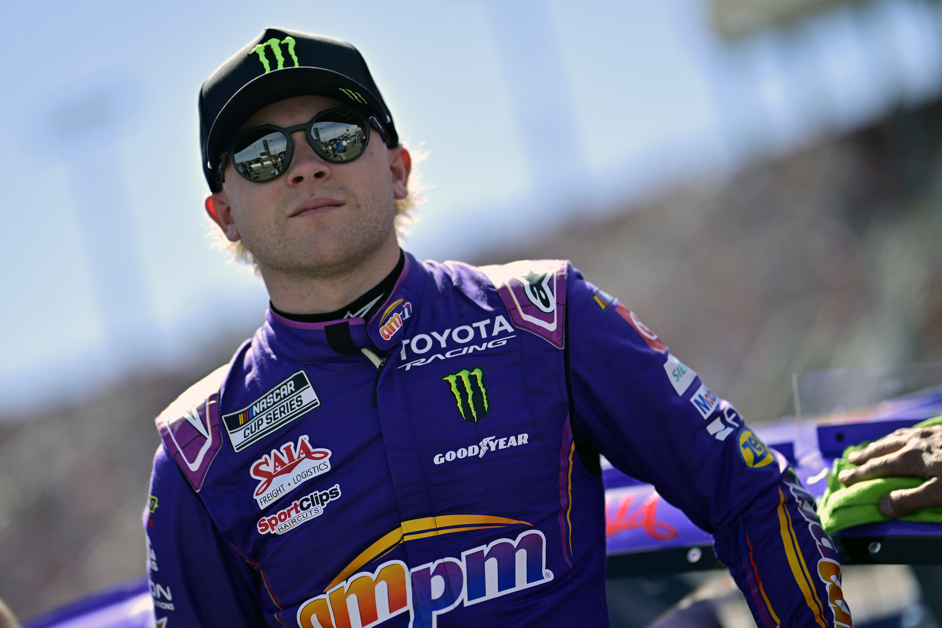 Straight Talk Wireless 500