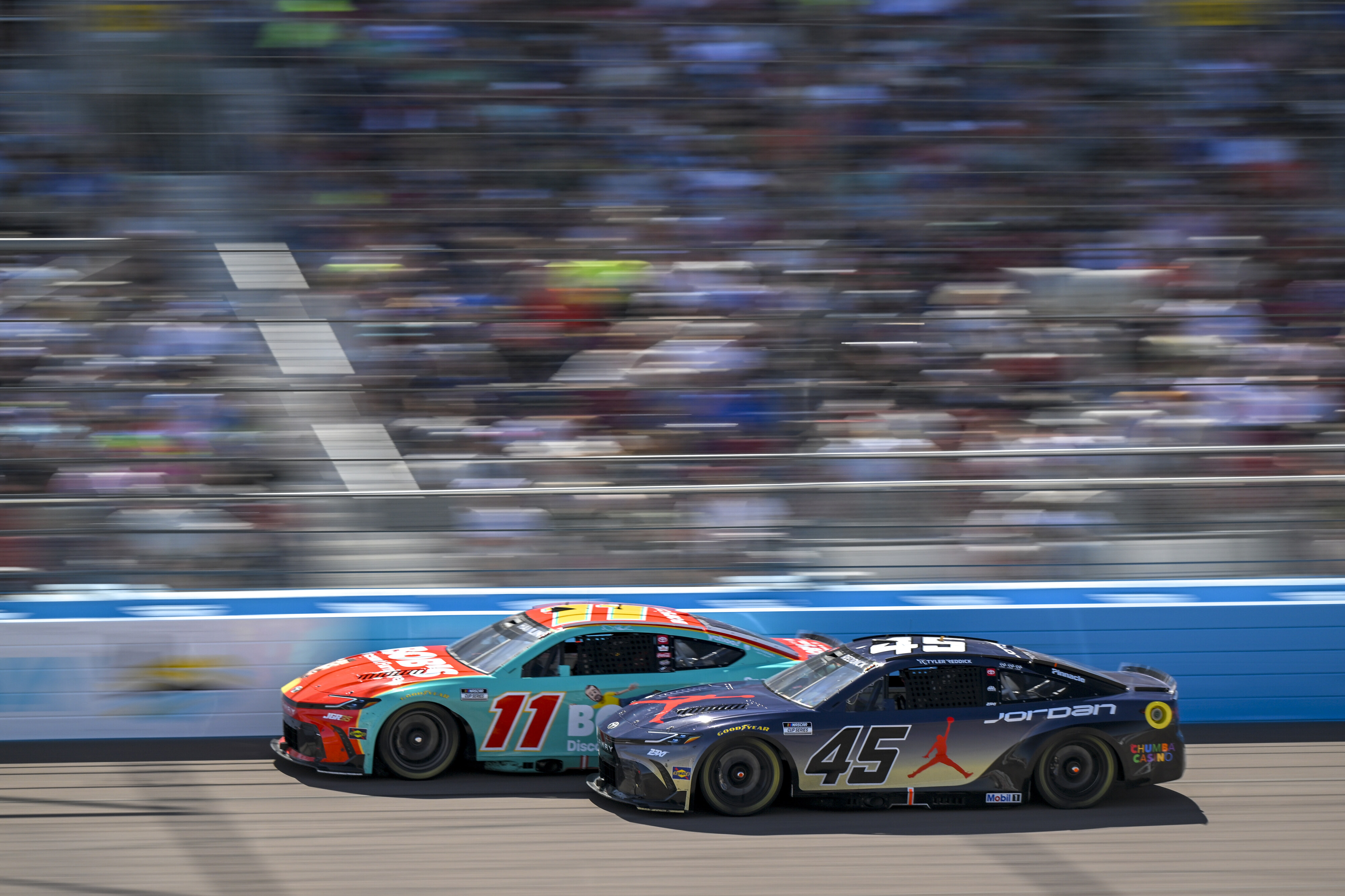 #11: Denny Hamlin, Joe Gibbs Racing, Bob's Discount Furniture Toyota Camry, #45: Tyler Reddick, 23XI Racing, Jordan Brand Toyota Camry