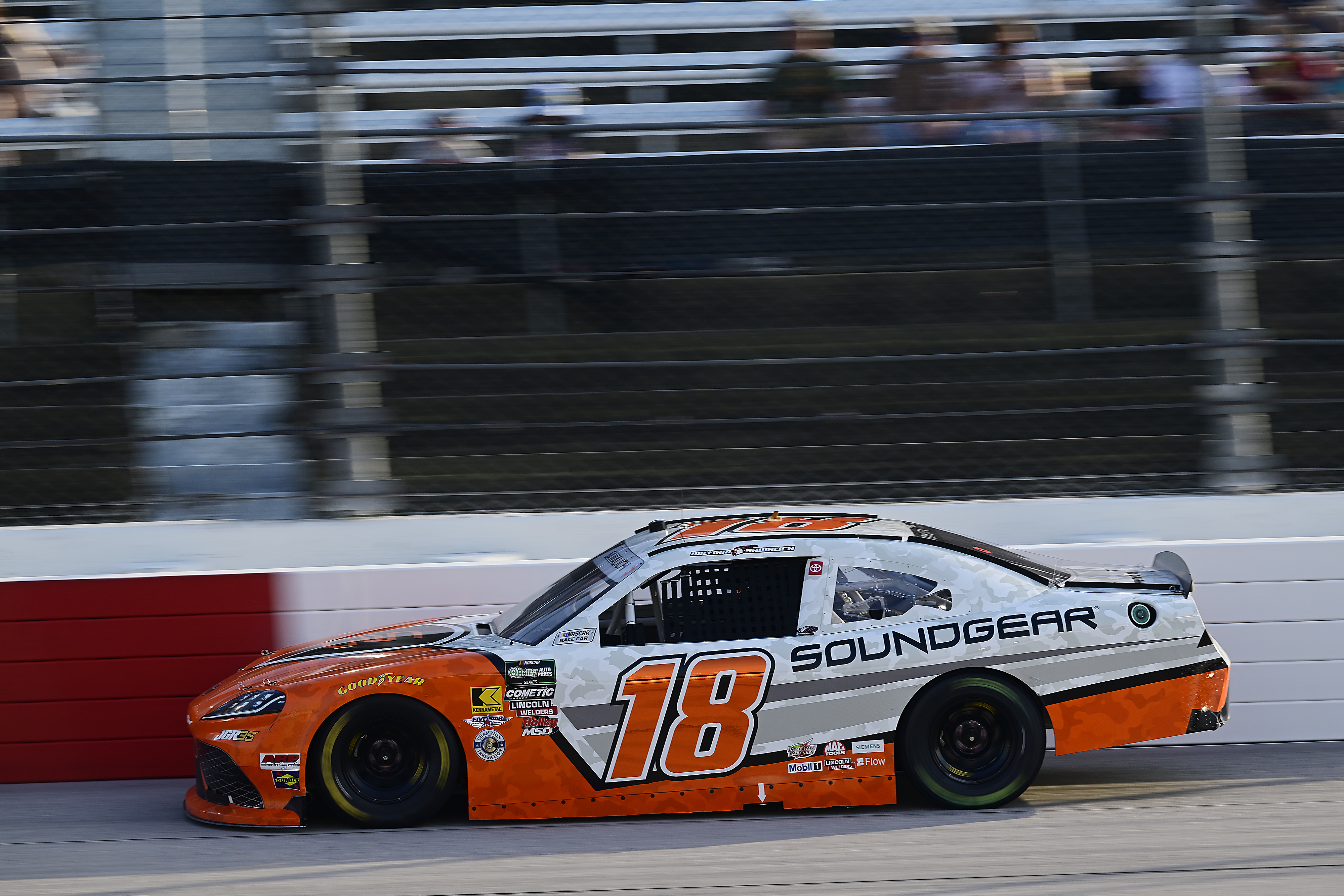 Sport Clips Haircuts VFW Help A Hero 200