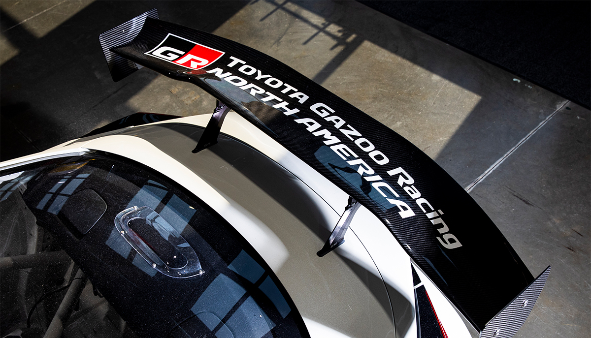 Carbon Fiber Rear Wing