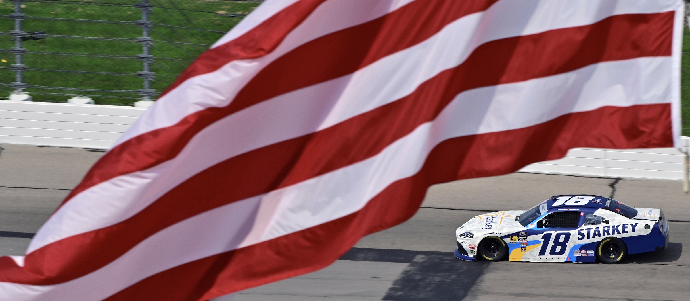 #18: William Sawalich, Joe Gibbs Racing, Starkey Toyota Supra