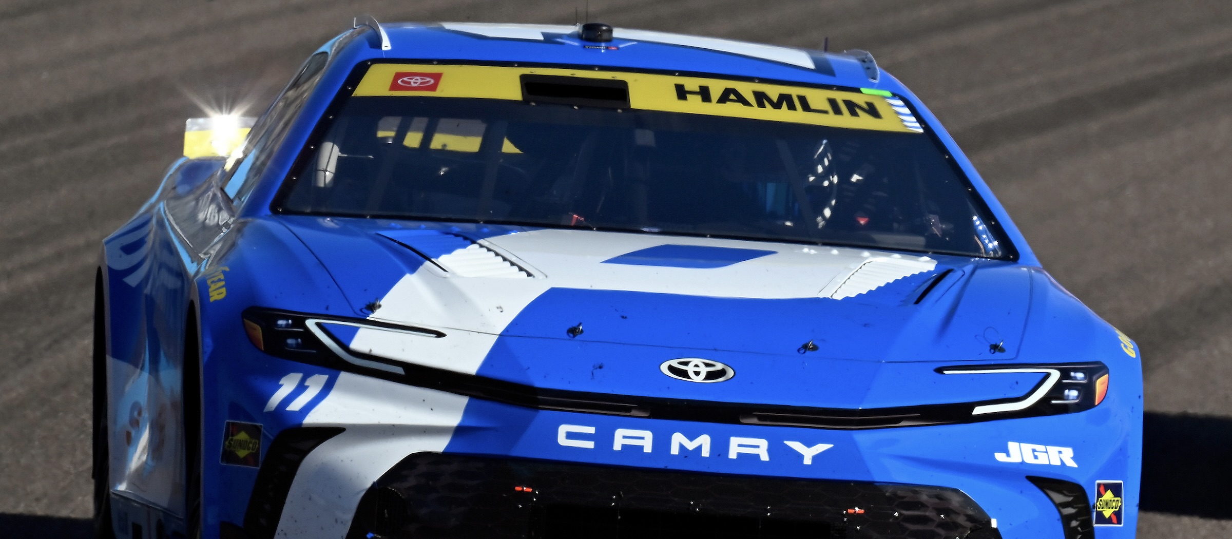 #11: Denny Hamlin, Joe Gibbs Racing, Progressive Toyota Camry