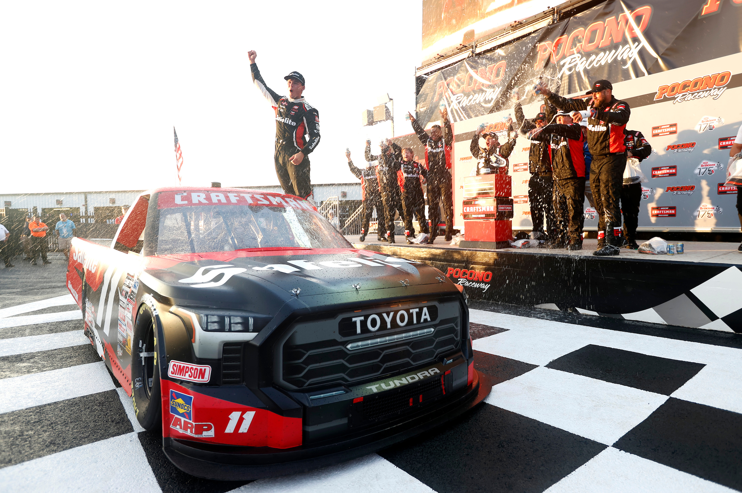#11: Corey Heim, TRICON Garage, Safelite Toyota Tundra